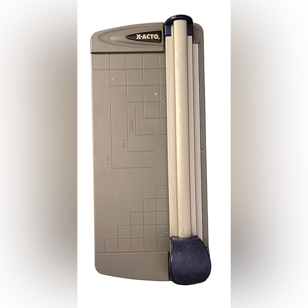 X-Acto Model 26505 12" Rotary Paper Trimmer With Plastic Base 12x6